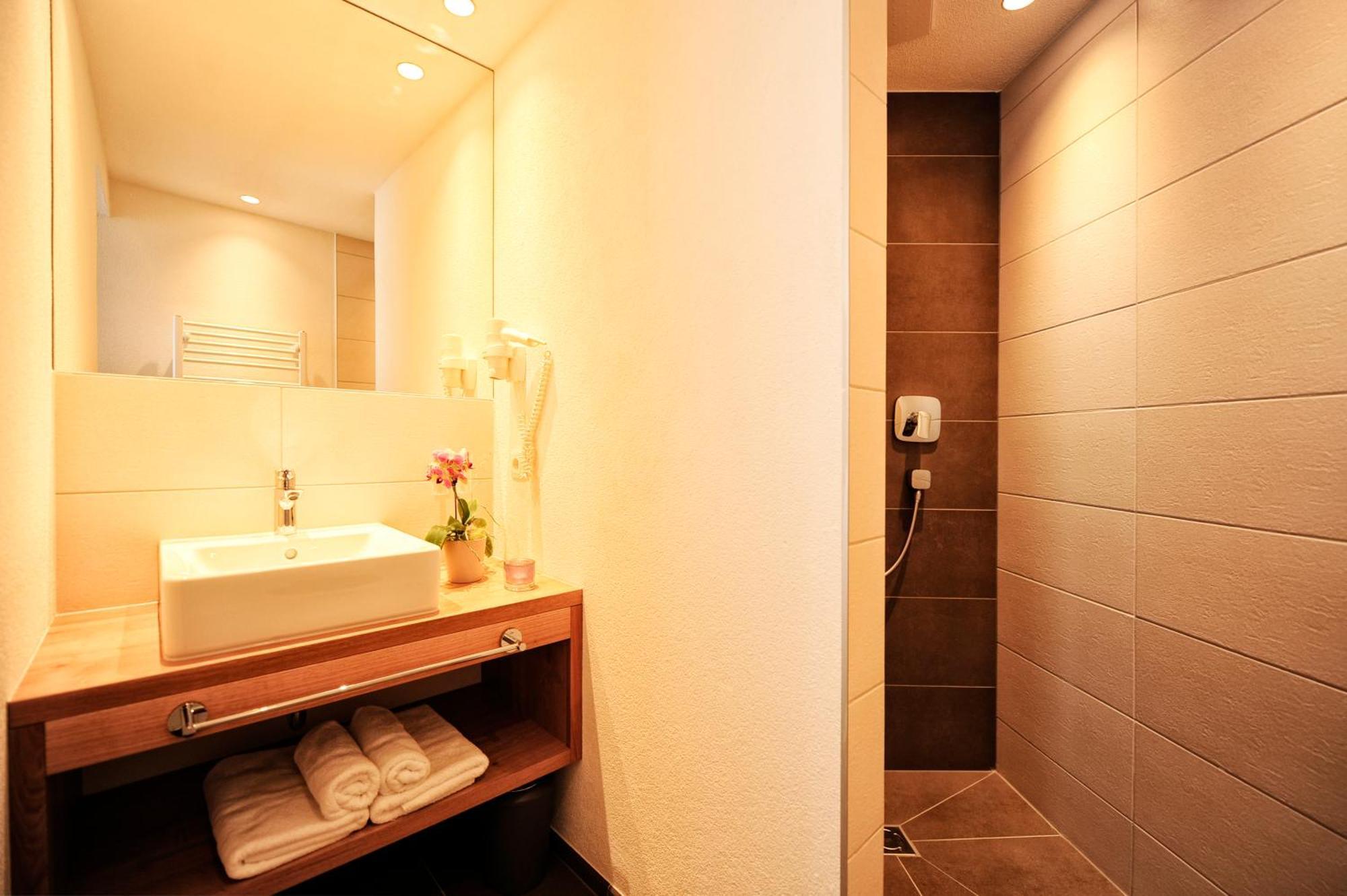 Amaris Apartments ايشجل الغرفة الصورة